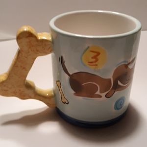 Linen n Things mug with dog bone handle
